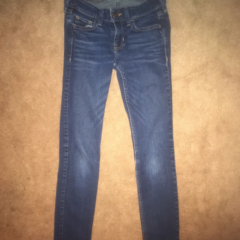 Hollister size 00s low rise skinny jeans